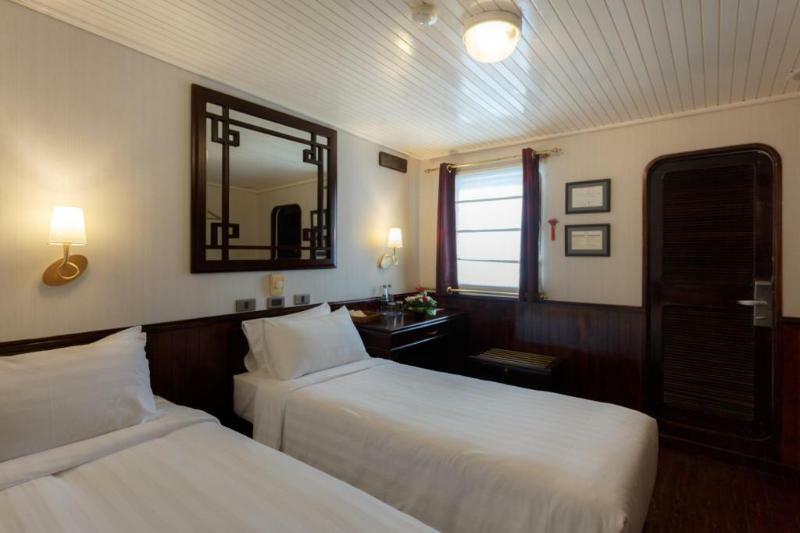 Hotel Emeraude Classic Cruises Hạ Long Exterior foto